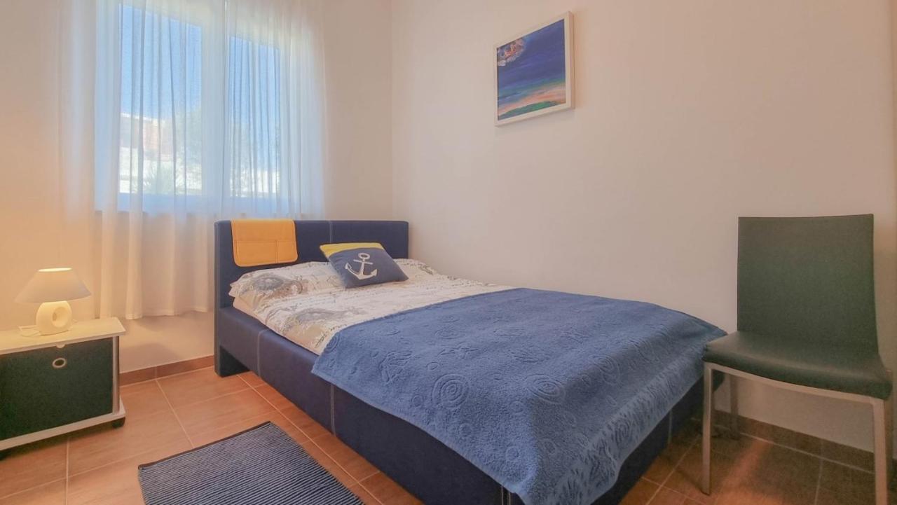 Lea Apartment Novigrad  Exterior photo